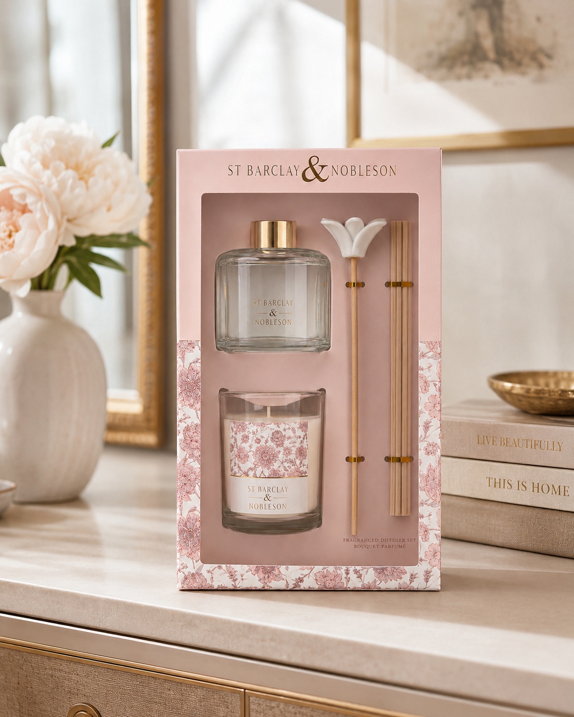 Brown Toile Candle & Decorative Reed Diffuser Gift Set