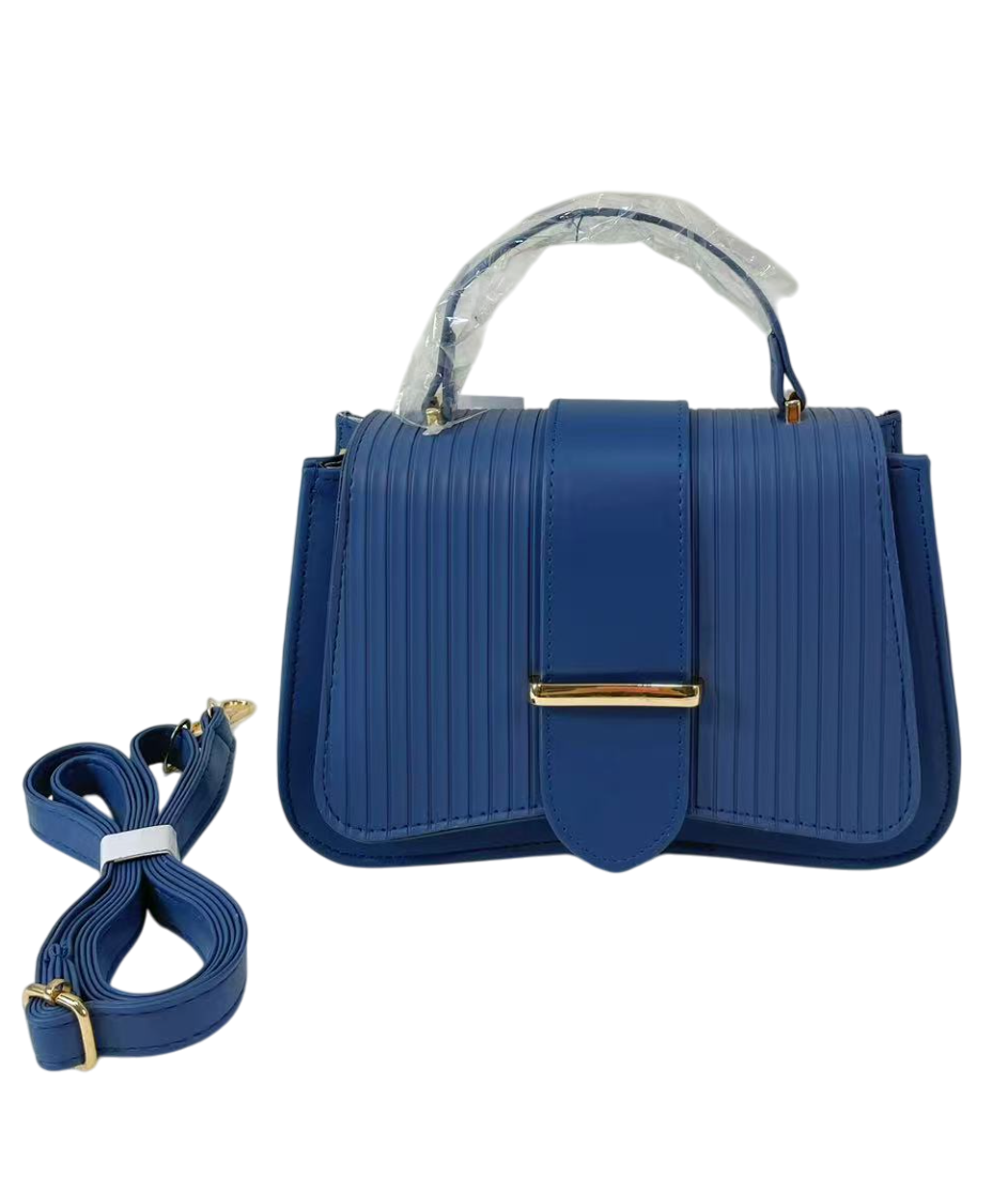 Quilted Crossbody Bag - Elegant Leather Shoulder Purse